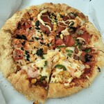 ドミノ・ピザ - 料理写真:クワトロ2ハッピー(チーズンロール)