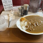 キトラ - 人気のカレーです。とてもリーズナブル