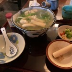 五島うどんと酒菜 はちびら - 