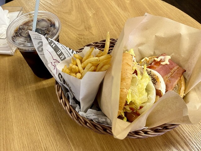 Tom's Burger （トムズバーガー） - 観音町/ハンバーガー | 食べログ