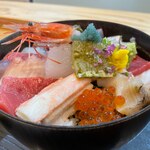 旬彩 ごちそう - 海鮮丼