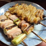野毛末広 - ネギ肉と皮