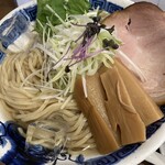 まぐろ節中華そば 温知 - 