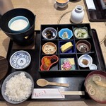 『豆腐が美味しい朝定食』by 海苔1761 : 花ごころ - 花園/日本料理 [食べログ]