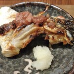 みかみ - スズキかまの酒盗焼き