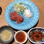 みかみ - スズキの昆布〆＆馬刺し