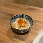 酒肴場 屯 - ホヤバター飯にはいくらもたっぷり