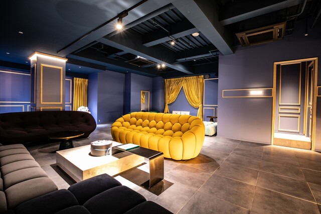 BLOW Kiyamachi photo 4