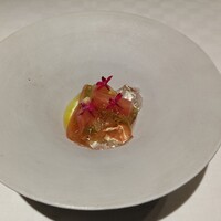 デルフィーナ - トマトと青梅のジュレ