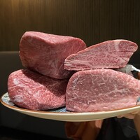 中目黒焼肉 登牛門 - 