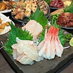 本格水炊きと博多もつ鍋 地鶏と九州料理 居酒屋 鳥邸 - 