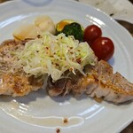 キッチン ブルー グローブ - 反対側から、沖縄雪塩とピンクペッパーのキャベツはタップリ！！