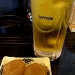 焼鳥 あばれん坊 - 生ビールと玉こんのお通し