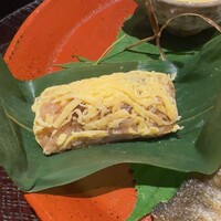 日本料理 研野 - 鰻の笹寿司　温い
