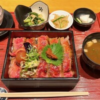 小梅 浦和総本店 - 