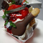 苺たっぷりシフォン