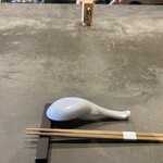 麺屋 しん道 - 黒七味のみのお洒落卓