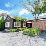 珈琲館RODAN - 駐車場は、斜め停めタイプ
珈琲館RODANさん