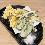 凧 - とうもろこしと稚鮎の天ぷら