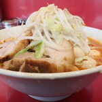 ラーメン二郎 - ラーメン半分＋ＳＫうずら