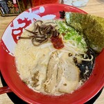 ラーメン まこと屋 - 牛じゃんラーメン