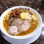 自家製麺 ら～めん かり屋 - みそコーンバターら～めん
