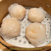 中国料理 桃園 - 家人用 海老蒸し餃子 1,400円（税・サ込）