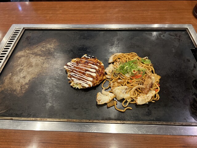 Okonomiyaki wa Kokoyanen Hankyu Ibaraki Eki Mae Ten