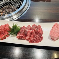 焼肉 青山外苑 - 