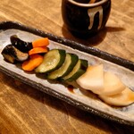 麦々屋 - 自家製ぬか漬け盛り