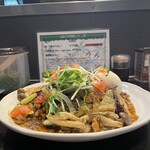 カルダモン． - 