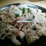 魚金 - お通し。