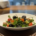 イワナガ食堂 - ⑤「甦る大地の会」のクレソンとフルーツのサラダ