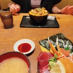 どんぶり茶屋 新千歳空港店 - 