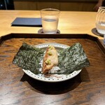 御料理 ふじ田 - お凌ぎ：対島産のどぐろの炭焼き手巻き
      