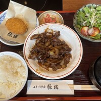 豚捨 KITTE丸の内店 - 