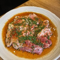 炭火焼肉ホルモン うしごろ 中目黒店 - 
