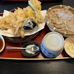 絹引の里 - 絹引 穴子天せいろ 2,310円