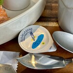 クロカツサン - マーガリン