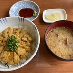 漁師の店 - ウニ丼