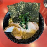 家系総本山 吉村家 - 