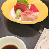 しゃぶしゃぶ・日本料理 木曽路 碑文谷店 - お刺し身あるとやっぱり嬉しい♪