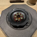 255441639 - 蝦鹿のタルタル、オキザリスとベジタリアンXO醬