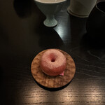 LURRA° - 苺大福ドーナッツ