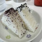 長浜ラーメン 一心亭 - おにぎり…あったかくて美味！