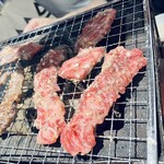 ちょっと安めなホルモン 焼肉ここから - 