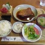 食堂 むらさき - 料理写真: