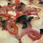 ア フェネステッラ - 