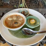 タイ料理の店六庵パヤット - ミエンカム・トムヤムスープ