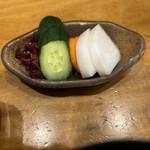 蒲焼 うなよし - お新香。